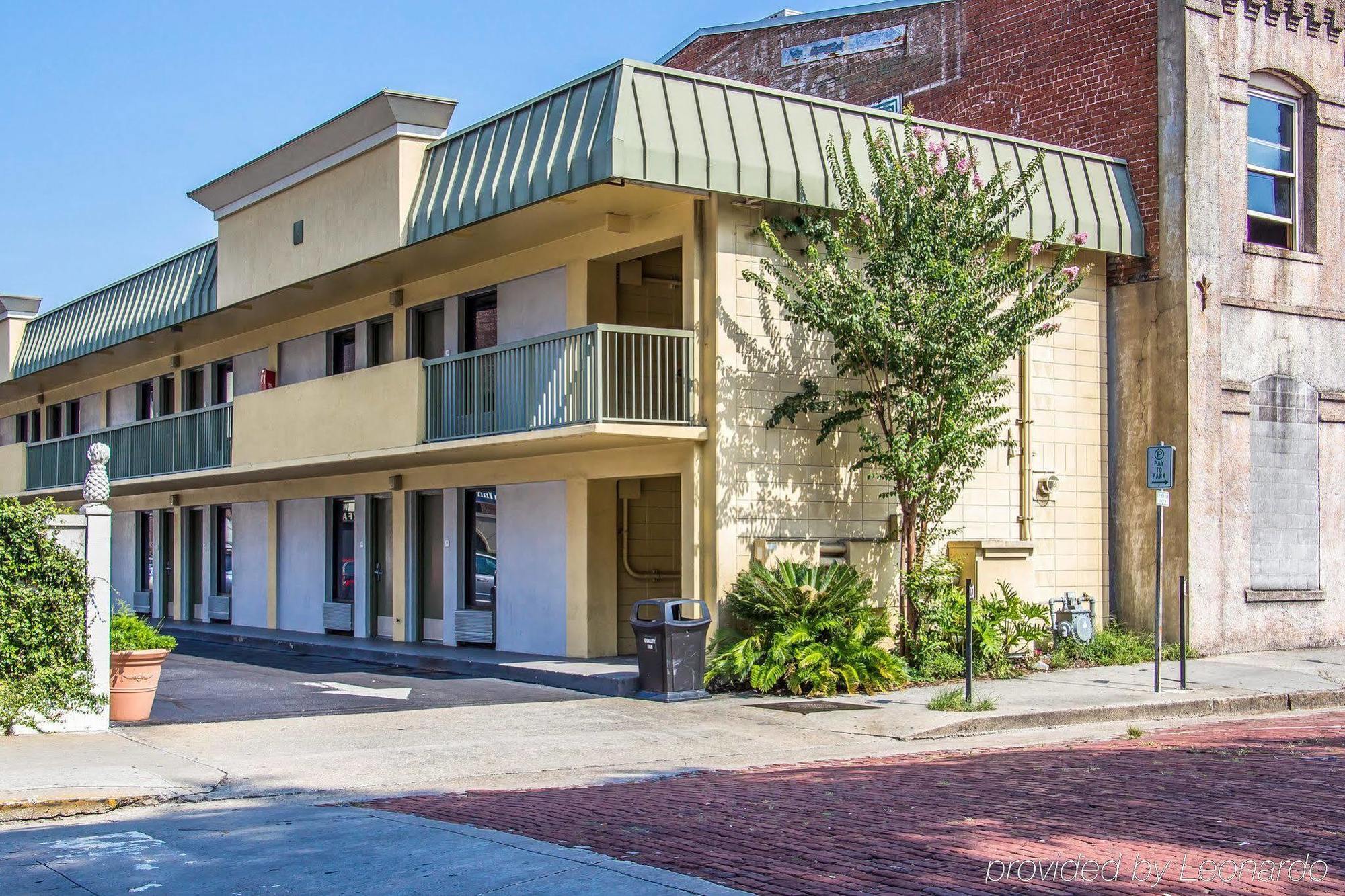 Quality Inn Savannah Historic District Exterior foto